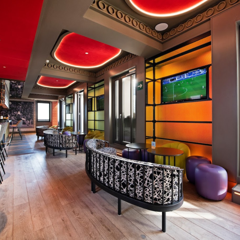Sports Bar - Pestana CR7 Gran Vía Hotel